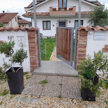 Villa Mastro Oleario 5 Dal Mare 30 Dai Monti Torrevecchia Teatina Bagian luar foto